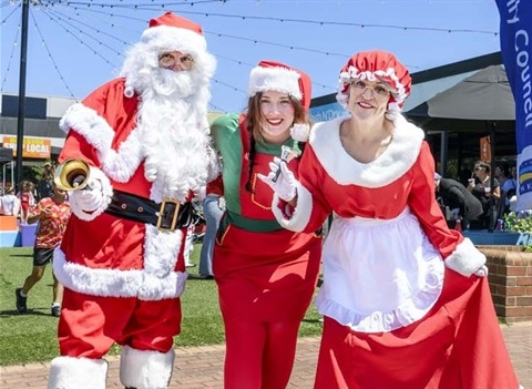 Christmas in Hillside